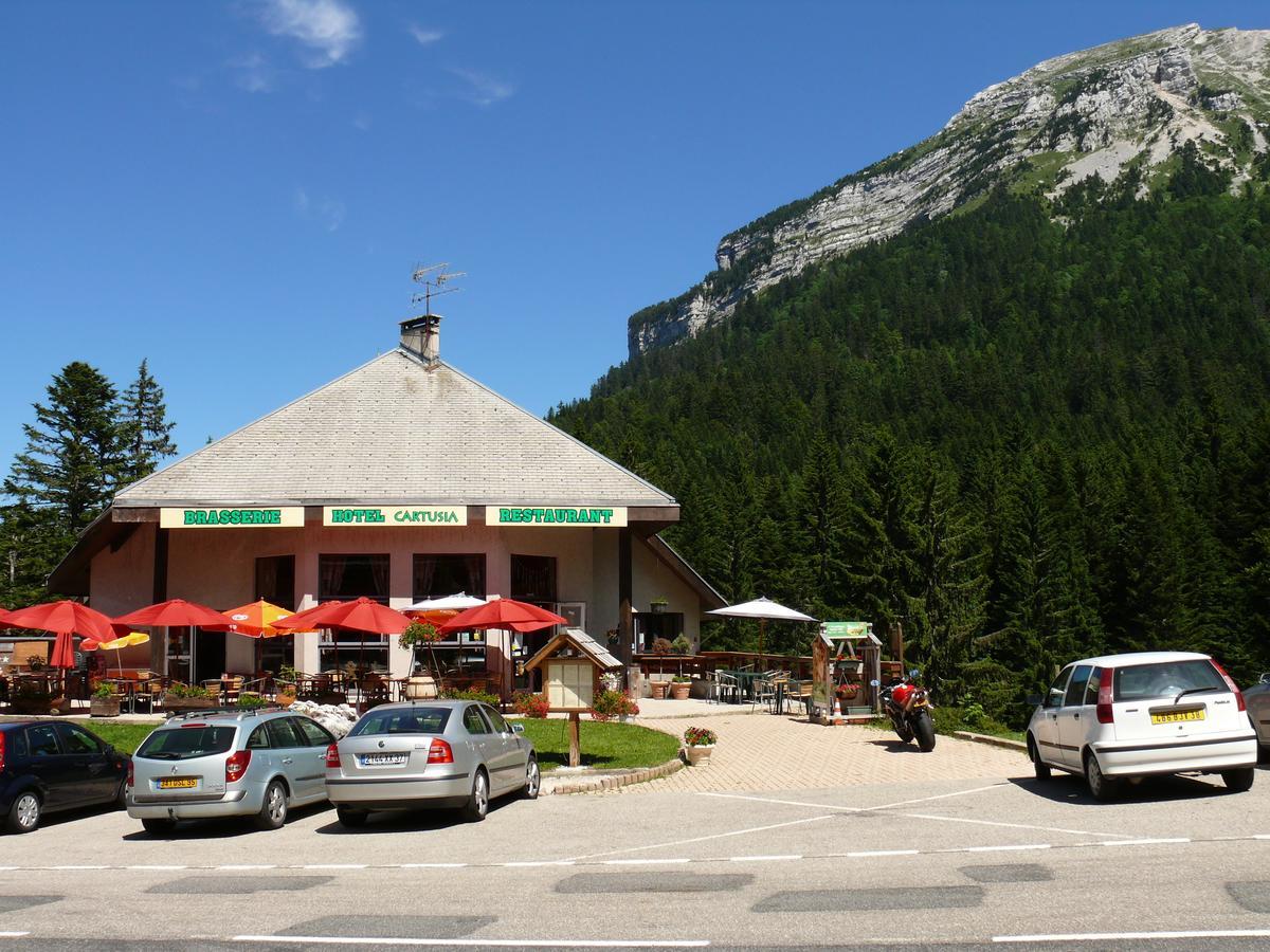 Hotel Cartusia Sarcenas Exterior photo